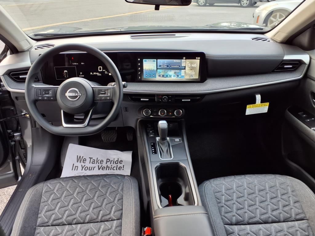 new 2025 Nissan Kicks car, priced at $25,493