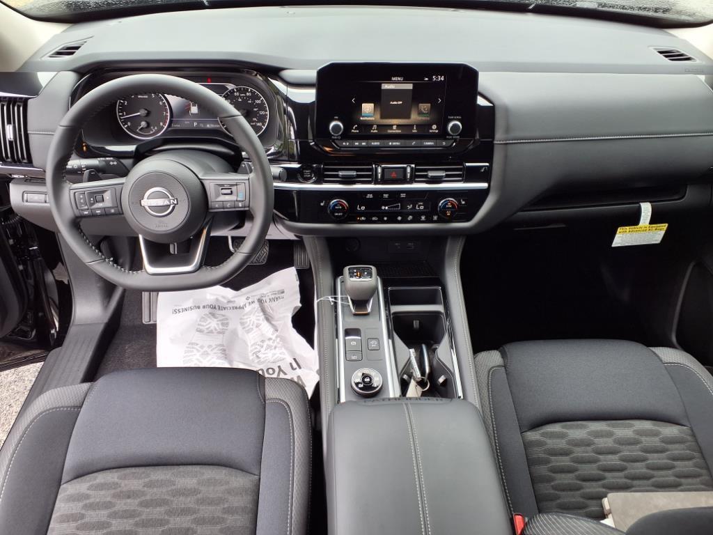 new 2025 Nissan Pathfinder car, priced at $35,891