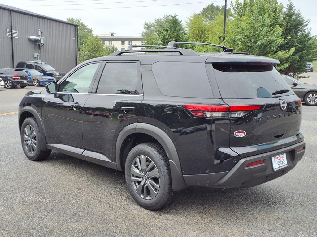 new 2025 Nissan Pathfinder car, priced at $35,891