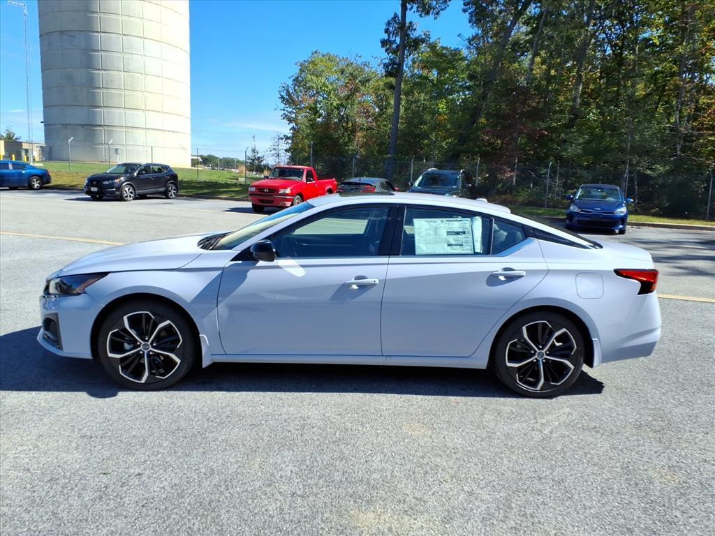 new 2025 Nissan Altima car, priced at $31,776