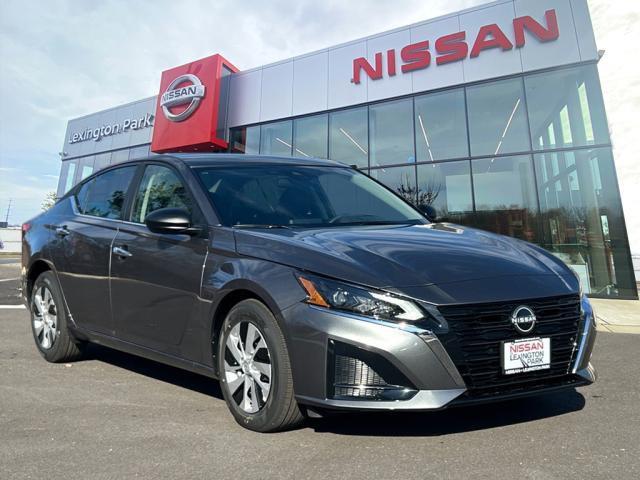 new 2025 Nissan Altima car, priced at $24,995