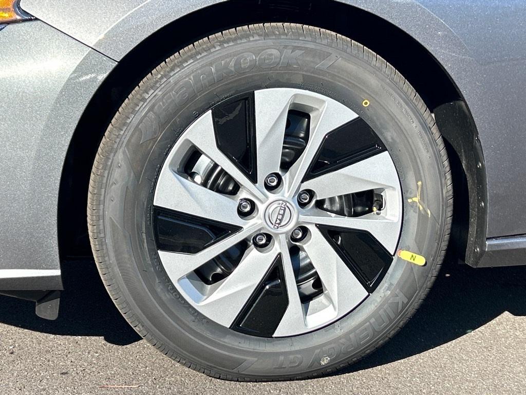 used 2025 Nissan Altima car, priced at $22,498