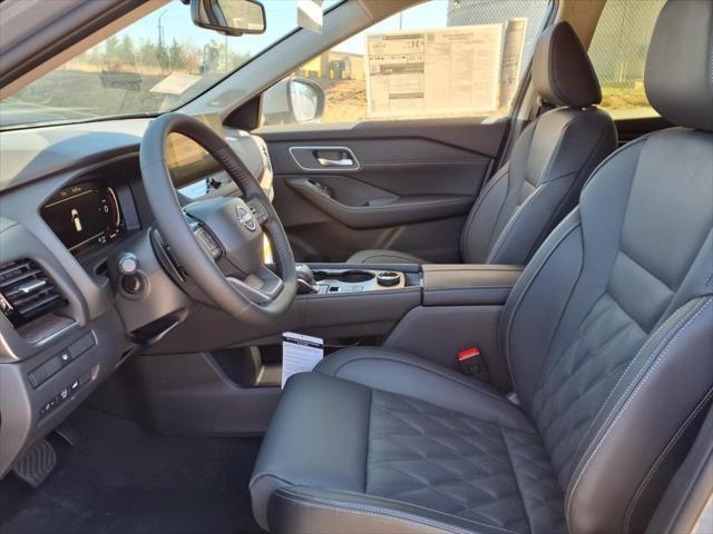 new 2025 Nissan Rogue car, priced at $40,678