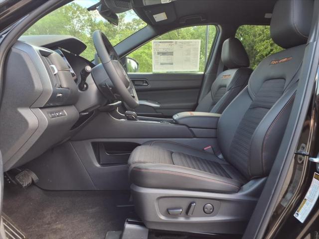 new 2025 Nissan Pathfinder car, priced at $40,505