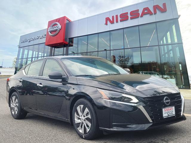 new 2024 Nissan Altima car, priced at $24,782