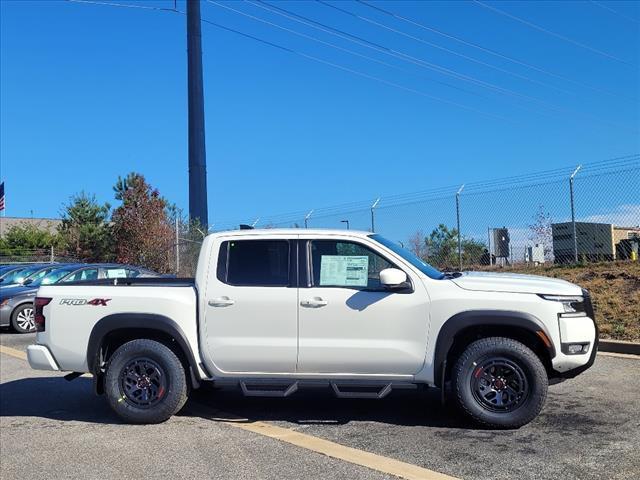 new 2025 Nissan Frontier car