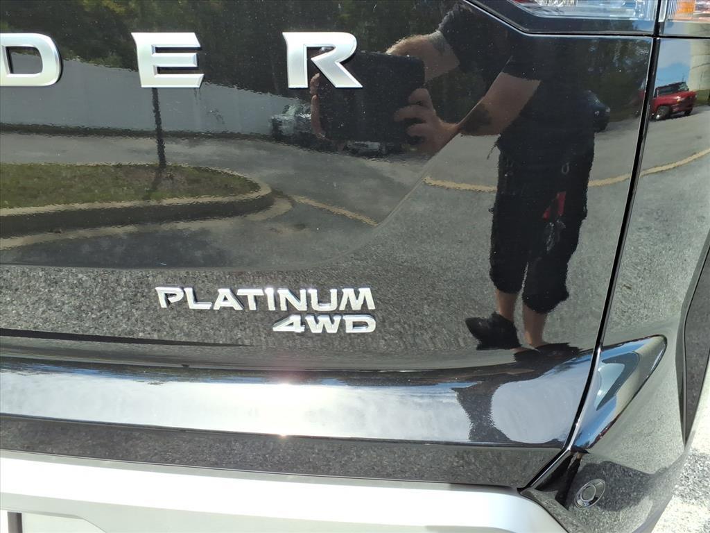 new 2025 Nissan Pathfinder car, priced at $44,622