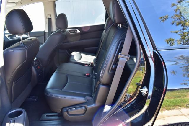 used 2019 Nissan Pathfinder car, priced at $17,726