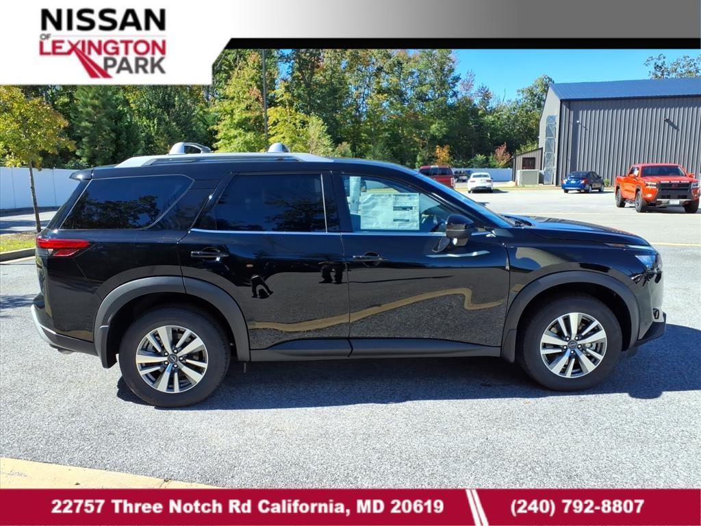 new 2025 Nissan Pathfinder car, priced at $38,435