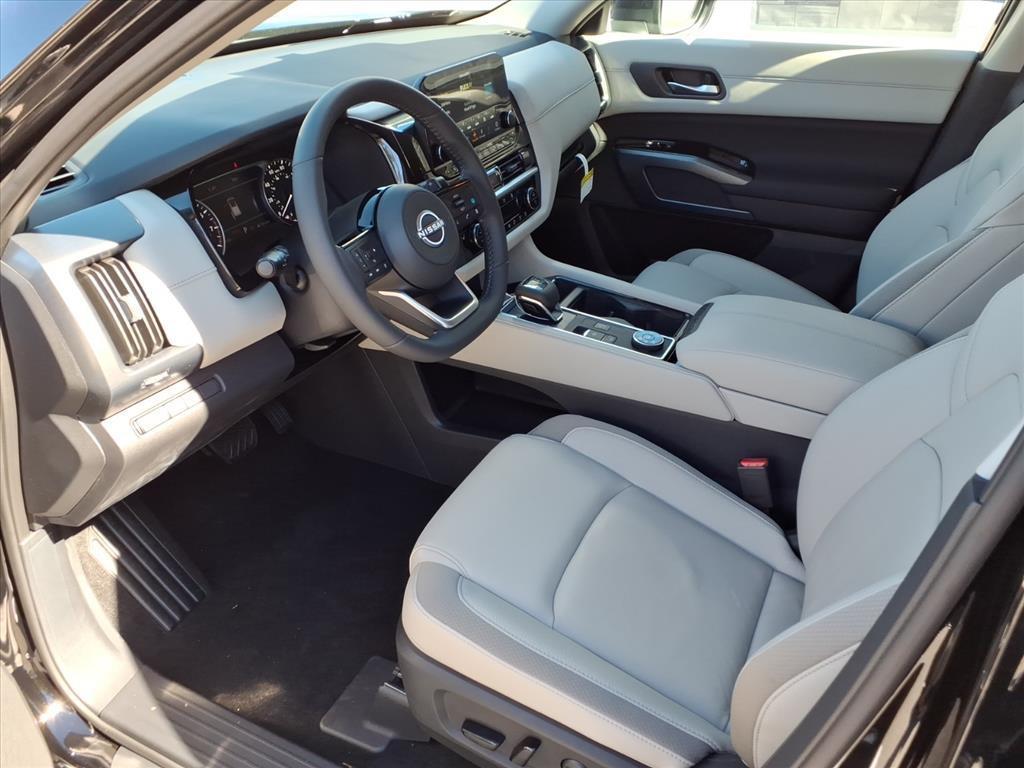 new 2025 Nissan Pathfinder car, priced at $38,435