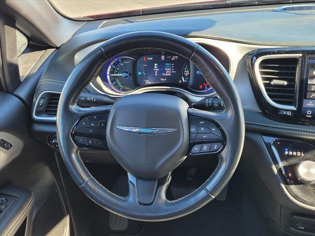 used 2021 Chrysler Pacifica Hybrid car, priced at $23,995