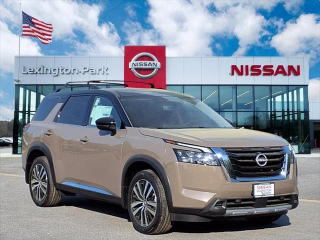 new 2025 Nissan Pathfinder car, priced at $48,665