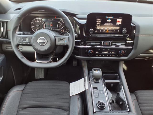 new 2025 Nissan Pathfinder car, priced at $40,650
