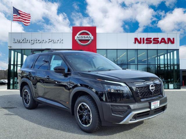 new 2025 Nissan Pathfinder car, priced at $40,775