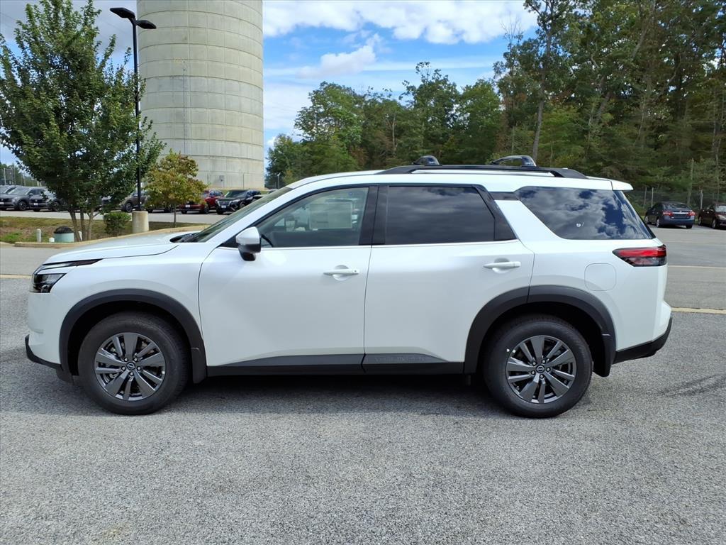 new 2025 Nissan Pathfinder car, priced at $35,864