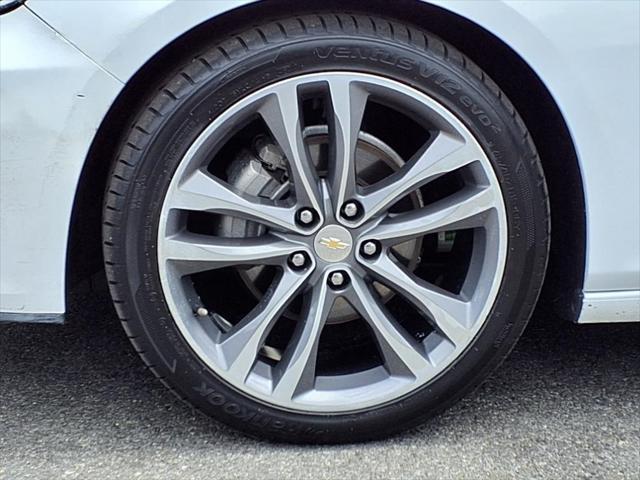 used 2022 Chevrolet Malibu car, priced at $18,974