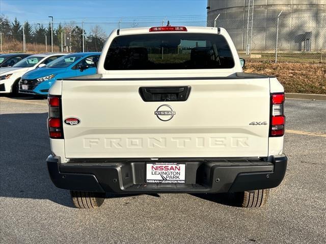 new 2025 Nissan Frontier car, priced at $33,762