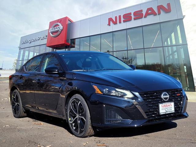 new 2025 Nissan Altima car, priced at $31,285