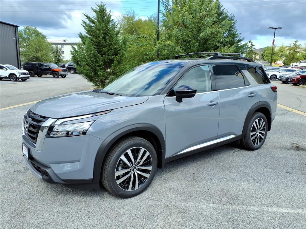 new 2025 Nissan Pathfinder car, priced at $45,486
