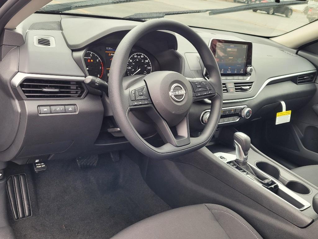used 2025 Nissan Altima car, priced at $22,291