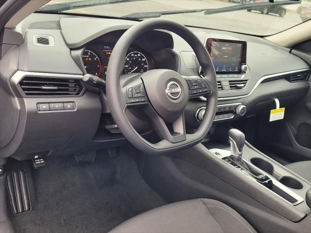 new 2025 Nissan Altima car, priced at $25,620