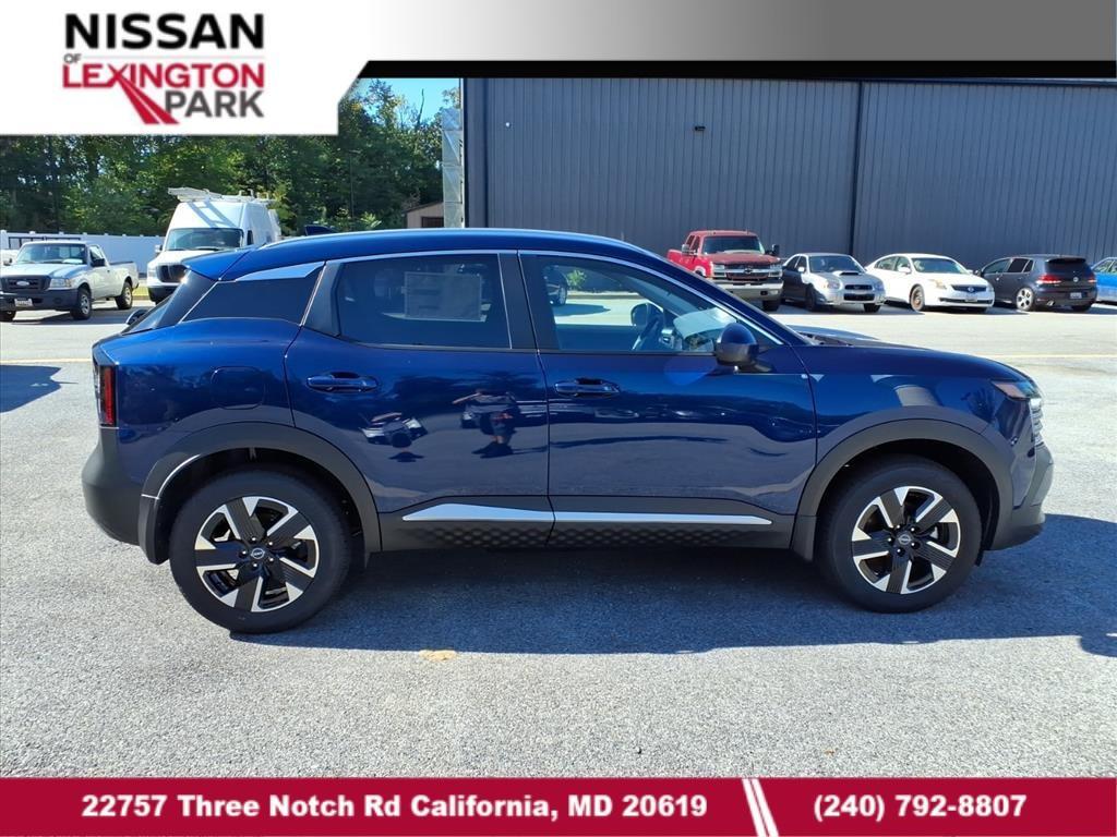 new 2025 Nissan Kicks car, priced at $25,650