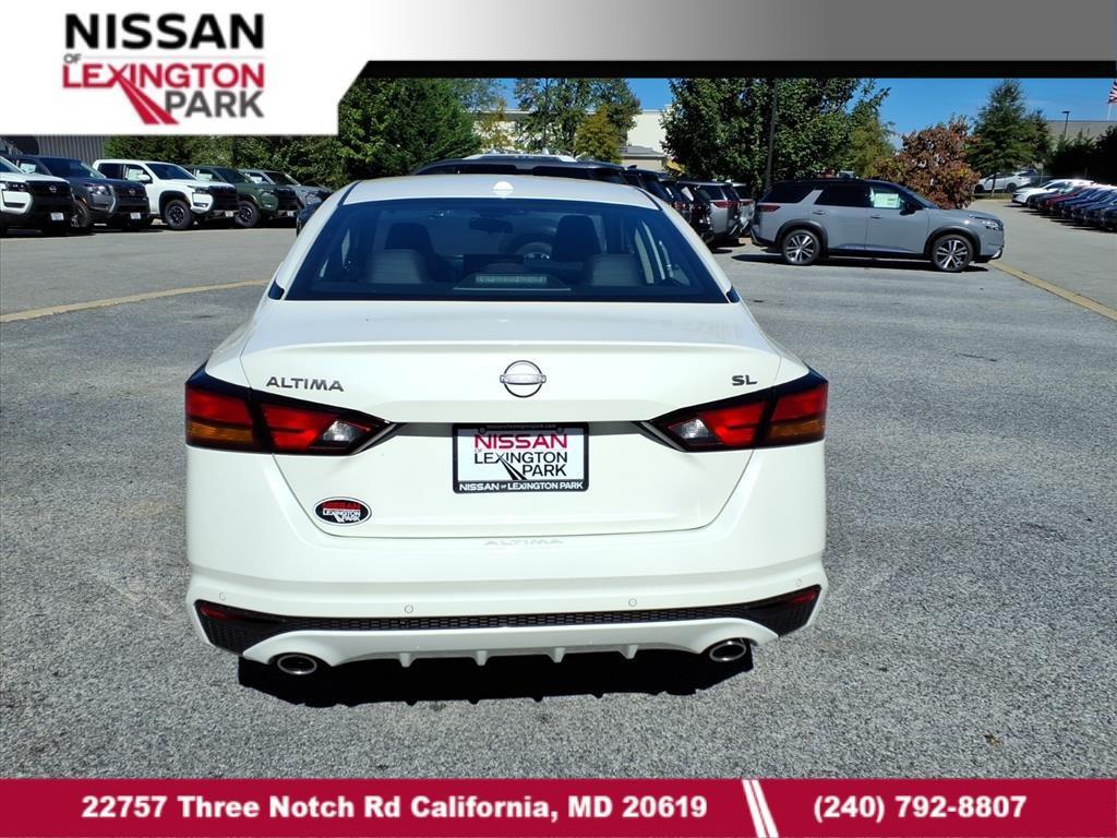 new 2025 Nissan Altima car, priced at $33,426
