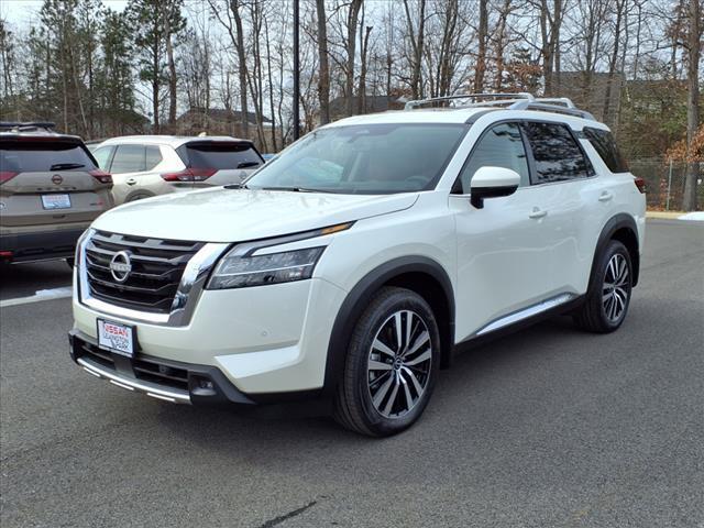 new 2024 Nissan Pathfinder car, priced at $50,730