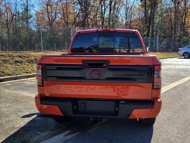 new 2025 Nissan Frontier car