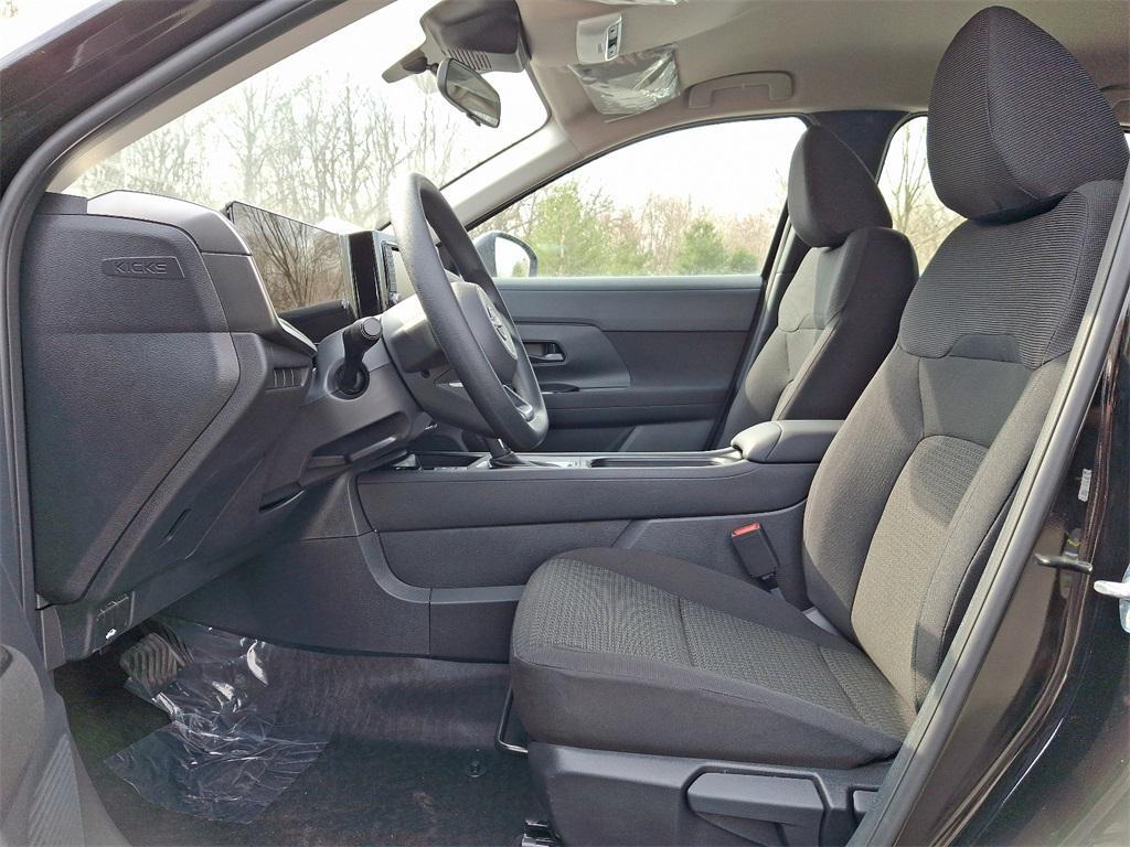 new 2025 Nissan Kicks car, priced at $24,048