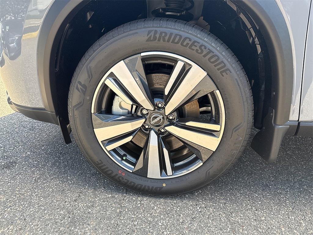 new 2025 Nissan Rogue car, priced at $39,219