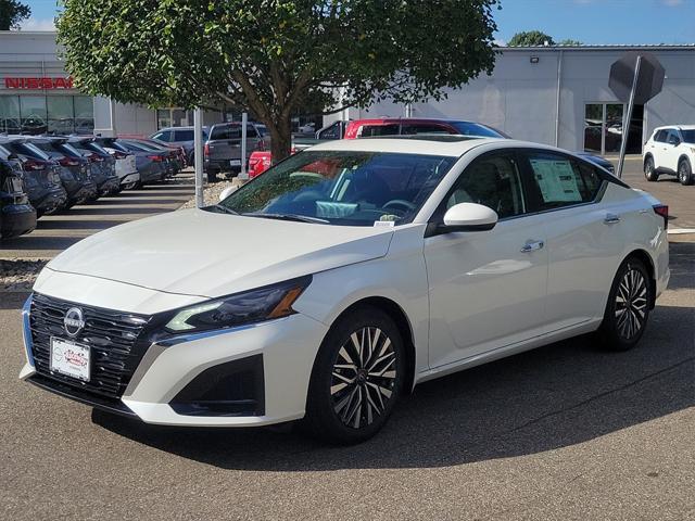 new 2025 Nissan Altima car, priced at $30,546