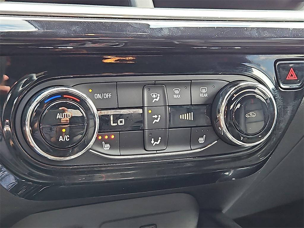 used 2024 Chevrolet Trax car, priced at $19,549