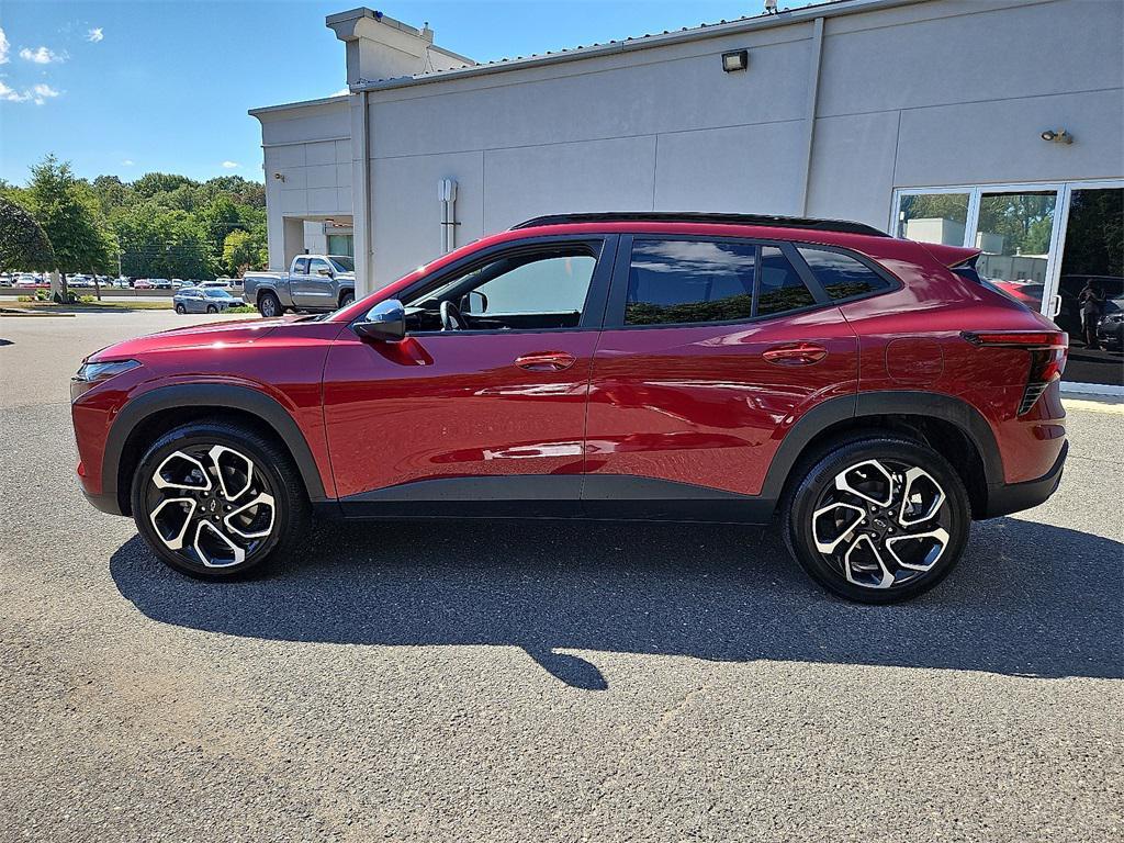 used 2024 Chevrolet Trax car, priced at $23,144