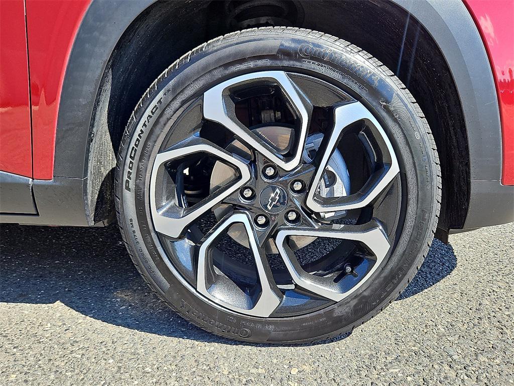 used 2024 Chevrolet Trax car, priced at $23,144