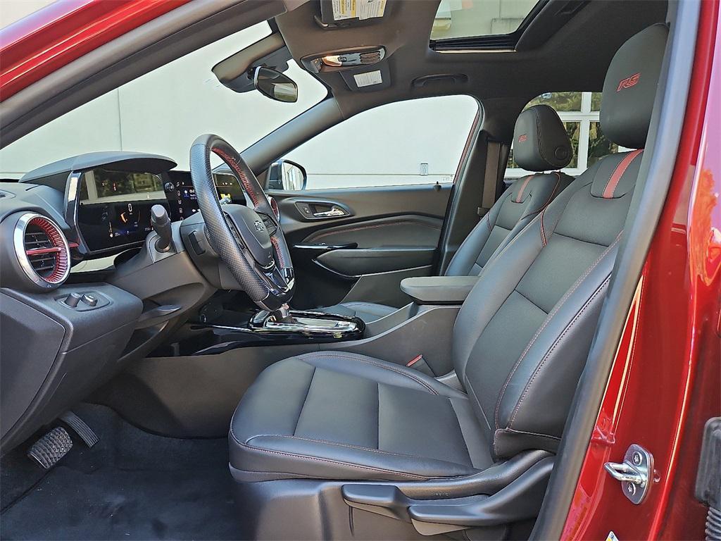 used 2024 Chevrolet Trax car, priced at $23,144