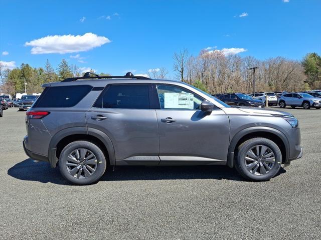 new 2025 Nissan Pathfinder car, priced at $43,445