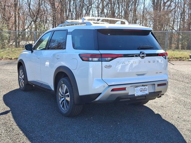 new 2025 Nissan Pathfinder car, priced at $45,663