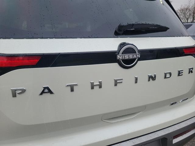 new 2024 Nissan Pathfinder car, priced at $44,336