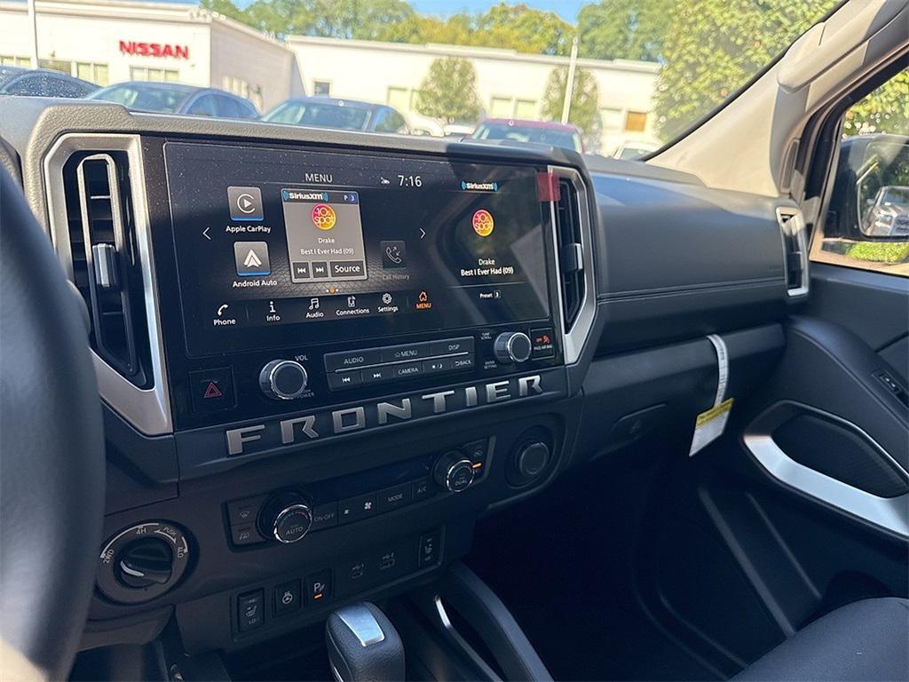 new 2025 Nissan Frontier car, priced at $39,225