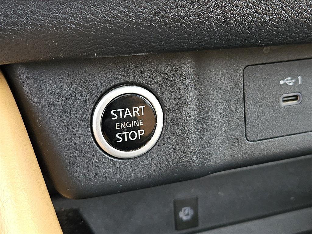 used 2021 Nissan Rogue car, priced at $21,000