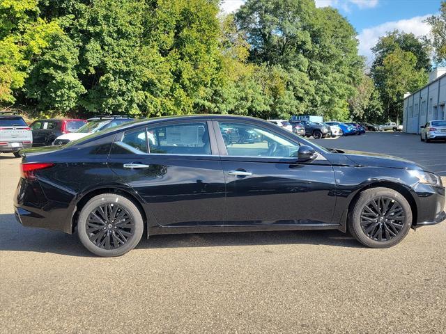 new 2025 Nissan Altima car, priced at $30,326