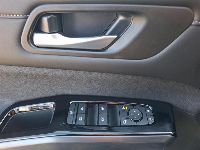 new 2025 Nissan Pathfinder car, priced at $45,746