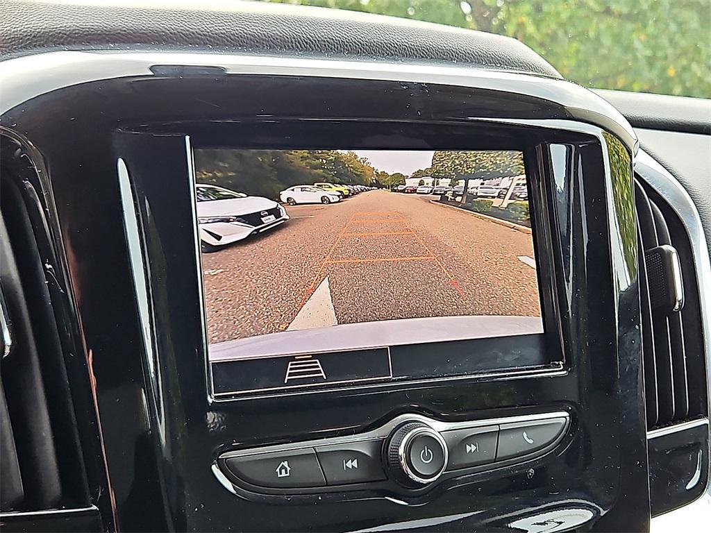 used 2021 Chevrolet Traverse car, priced at $18,000