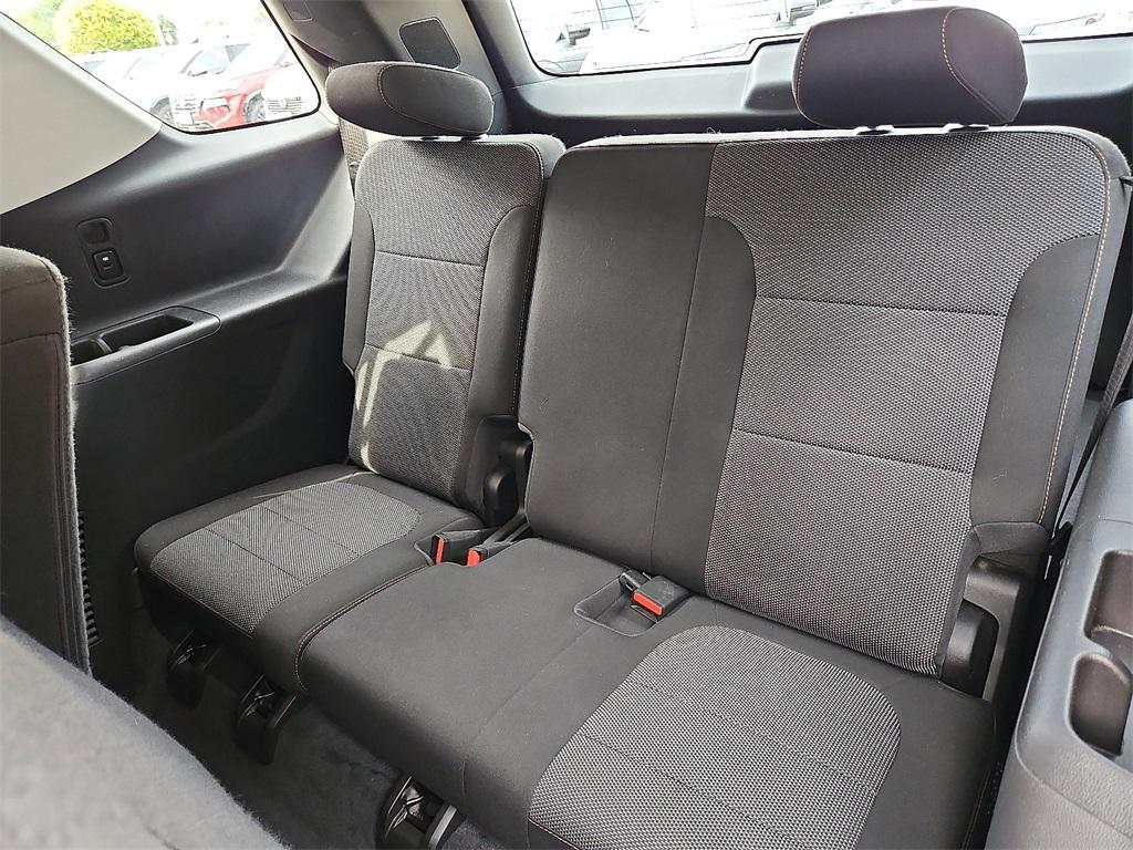 used 2021 Chevrolet Traverse car, priced at $18,000