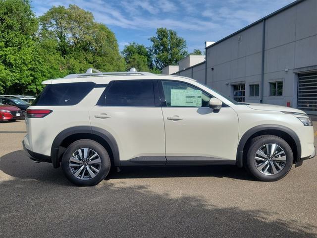 new 2024 Nissan Pathfinder car, priced at $45,780