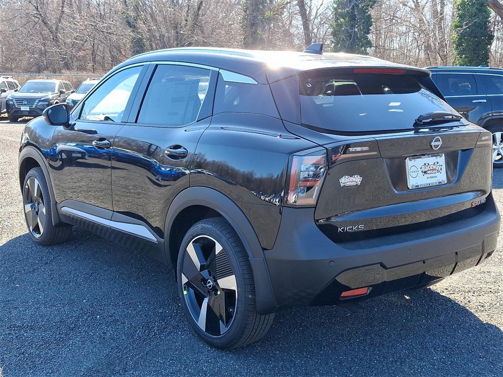 new 2025 Nissan Kicks car, priced at $28,199