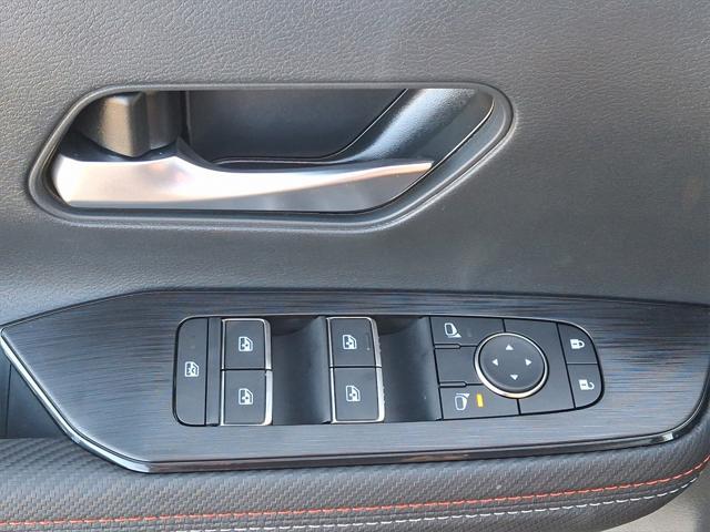 new 2025 Nissan Kicks car, priced at $28,920