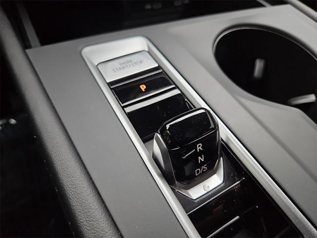 used 2024 Volkswagen Atlas car, priced at $35,792