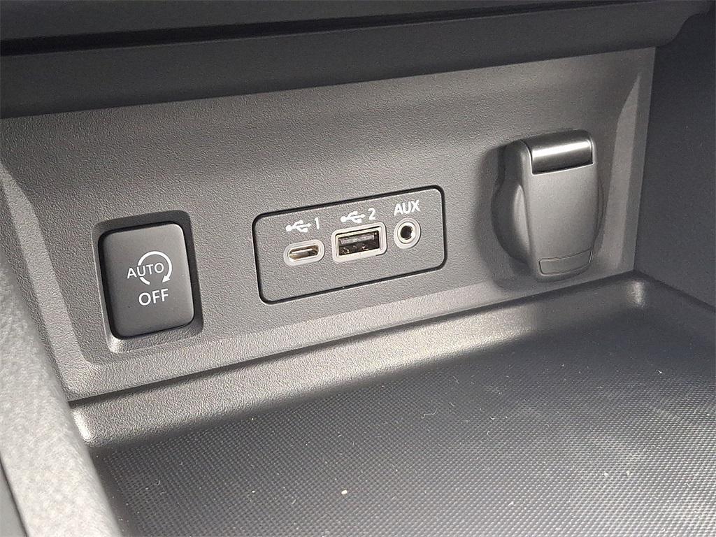 new 2025 Nissan Sentra car, priced at $21,442